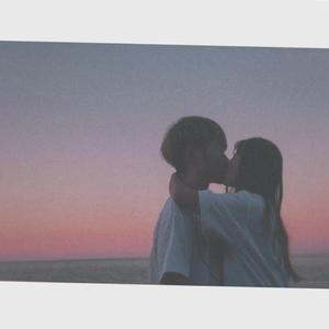 娇妻3p双龙好紧3p
